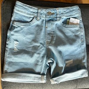 H&M Relaxed-fit shorts in washed cotton denim size 6x/7